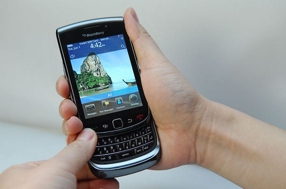 http://www.blackberrygratuito.com/images/blackberry%209800%20blackberrygratuito.com_.jpg